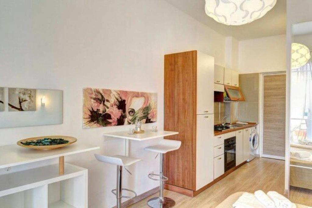Апартаменти Patry' House Джардіні-Наксос Екстер'єр фото